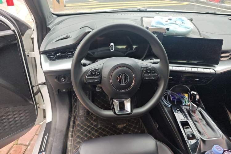 Used MG 5 2021 Revised Version 180 DVVT CVT Youth Luxury Edition Steering Wheel