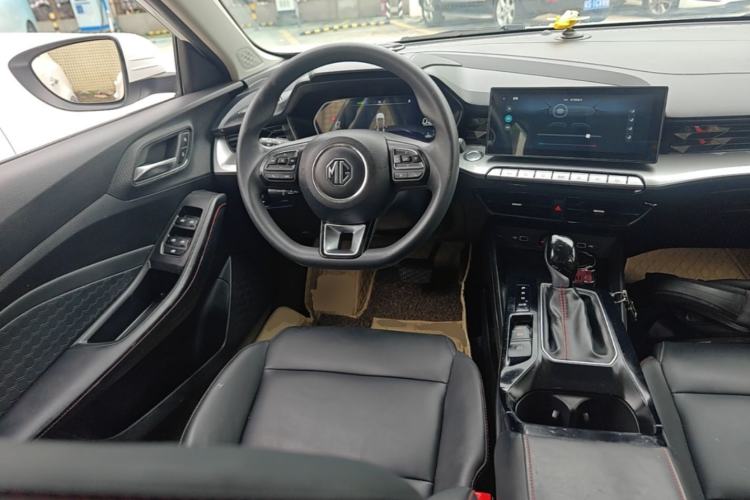 Used MG 5 2021 180 DVVT CVT Youth Luxury Edition Steering Wheel