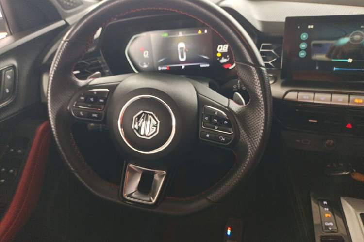 Used MG 5 2021 Revised 300TGI DCT Qingshè Luxurious Enjoyment Edition Steering Wheel