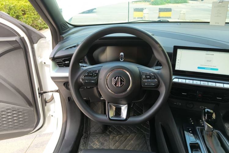 Used MG 5 2021 180 DVVT CVT Youth Luxury Edition Steering Wheel