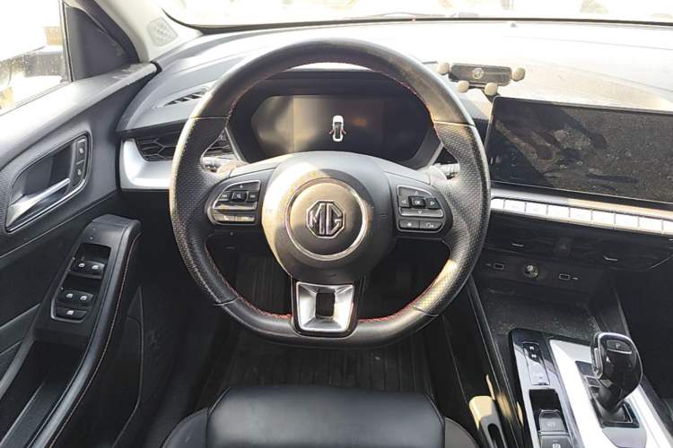 Used MG 5 2021 300TGI DCT Elegant Luxury Edition Steering Wheel