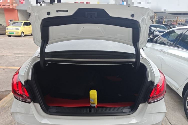 Used MG 5 2021 180 DVVT CVT Youth Luxury Edition Trunk