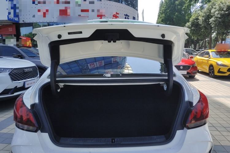 Used MG 5 2021 Revised Version 180 DVVT CVT Youth Luxury Edition Trunk