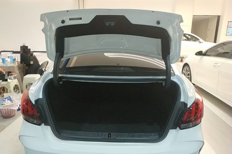 Used MG 5 2021 Revised Version 180 DVVT CVT Youth Luxury Edition Trunk