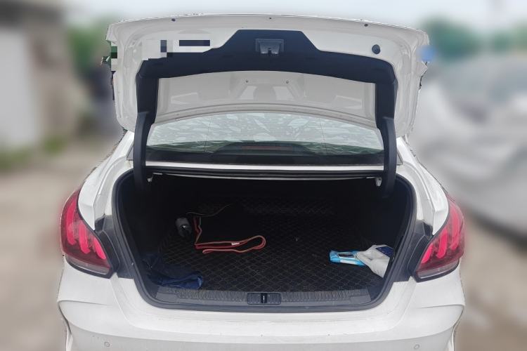 Used MG 5 2021 180 DVVT CVT Youth Luxury Edition Trunk