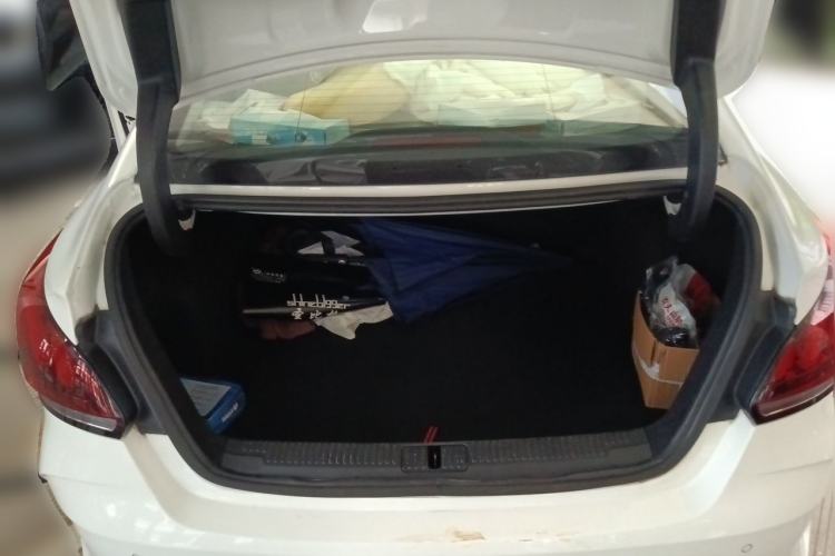 Used MG 5 2021 300TGI DCT Elegant Luxury Edition Trunk