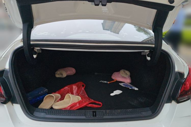 Used MG 5 2021 180 DVVT CVT Youth Luxury Edition Trunk