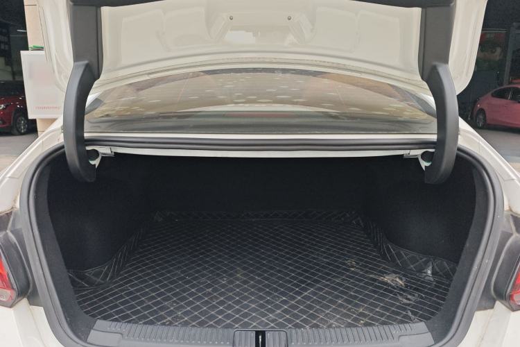 Used MG 5 2021 Revised Version 180 DVVT CVT Youth Luxury Edition Trunk