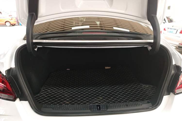 Used MG 5 2021 300TGI DCT Luxury Flagship Edition Trunk