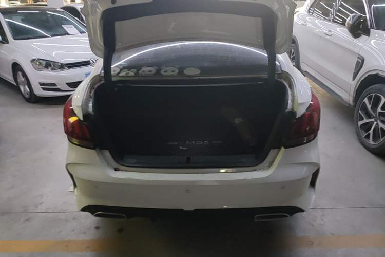Used MG 5 2021 300TGI DCT Luxury Flagship Edition Trunk