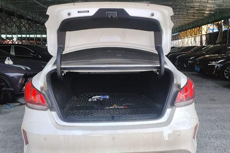 Used MG 5 2021 300TGI DCT Luxury Flagship Edition Trunk