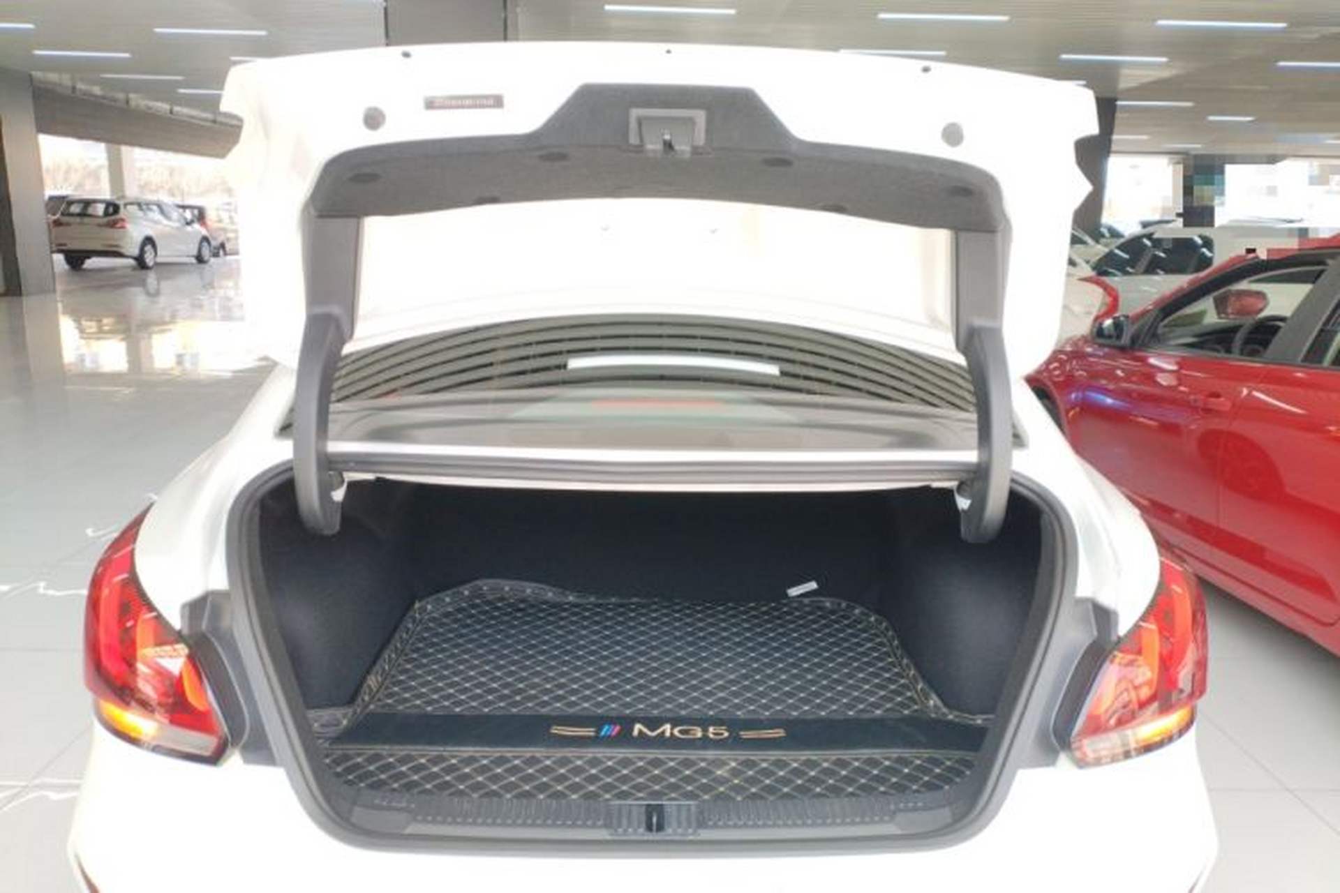 Used MG 5 2021 300TGI DCT Elegant Luxury Edition Trunk