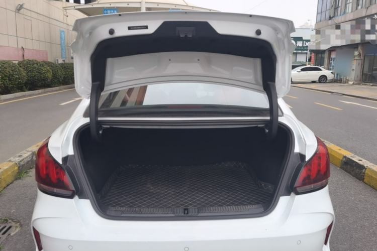 Used MG 5 2021 Revised 300TGI DCT Elegant Luxury Flagship Edition Trunk