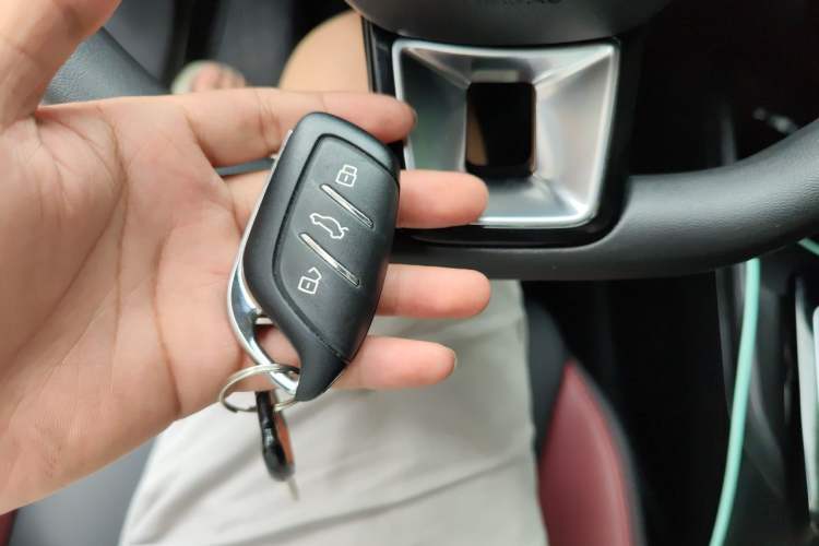 Used MG 5 2021 180 DVVT Manual Youth Style Edition Vehicle Key