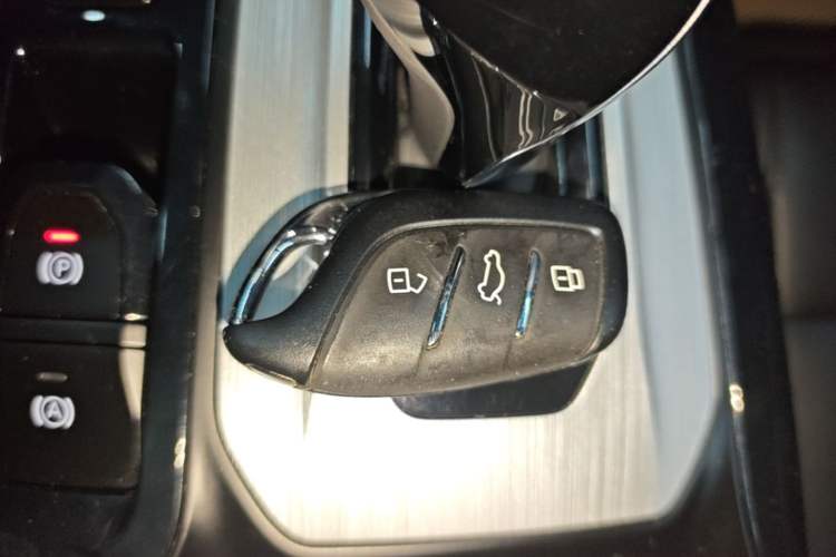 Used MG 5 2021 300TGI DCT Elegant Luxury Edition Vehicle Key