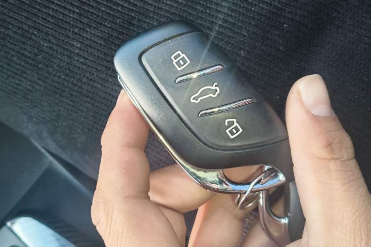 Used MG 5 2021 180 DVVT CVT Youthful Style Edition Vehicle Key