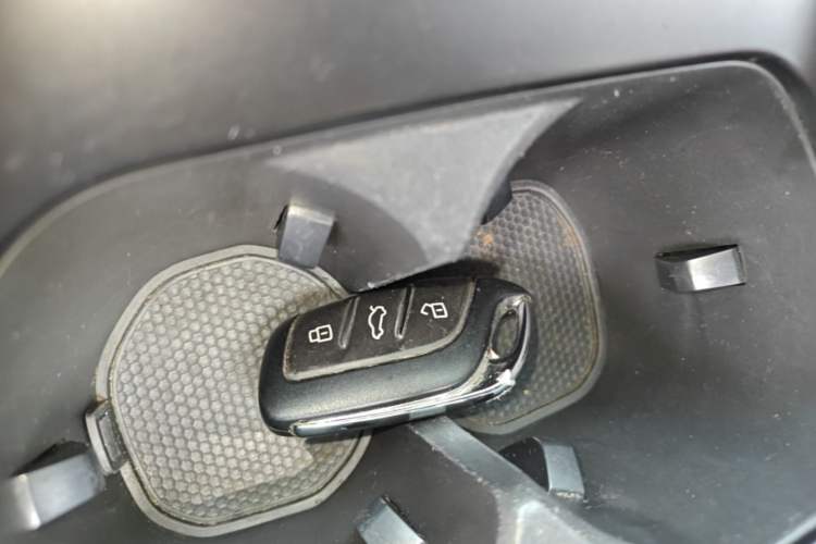 Used MG 5 2021 180 DVVT CVT Youth Luxury Edition Vehicle Key