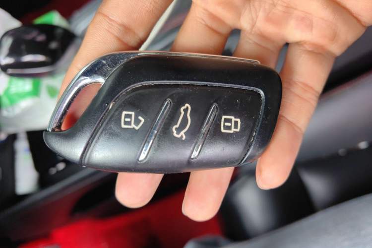 Used MG 5 2021 180 DVVT CVT Youth Luxury Edition Vehicle Key
