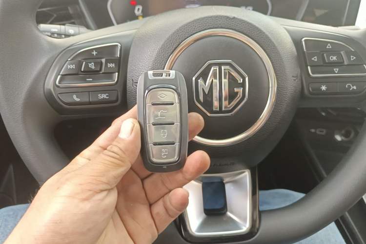 Used MG 5 2021 Revised Version 180 DVVT CVT Youth Luxury Edition Vehicle Key