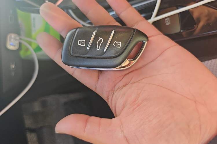 Used MG 5 2021 180 DVVT CVT Youth Luxury Edition Vehicle Key