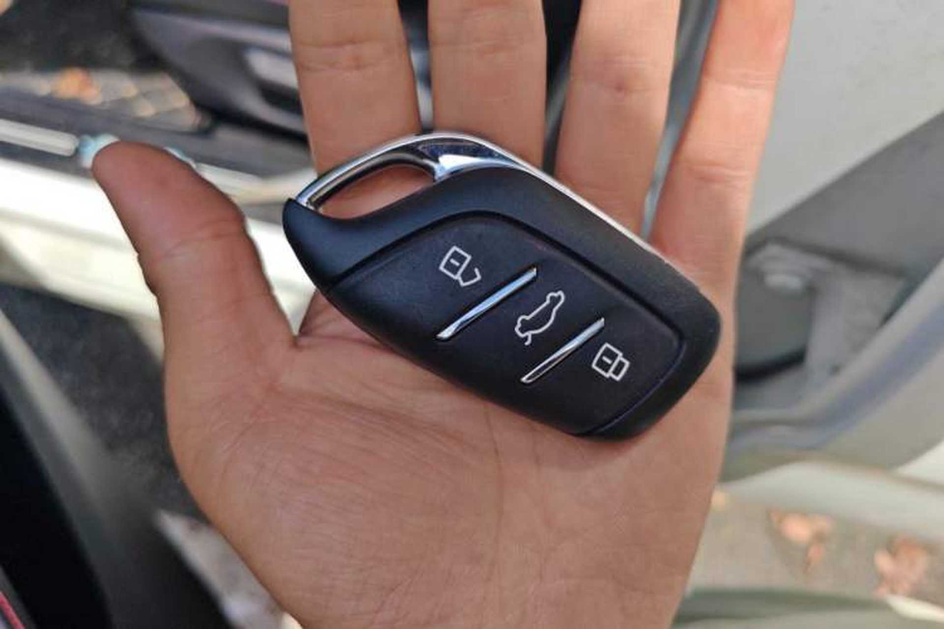 Used MG 5 2021 Revised Version 180 DVVT CVT Youth Luxury Edition Vehicle Key