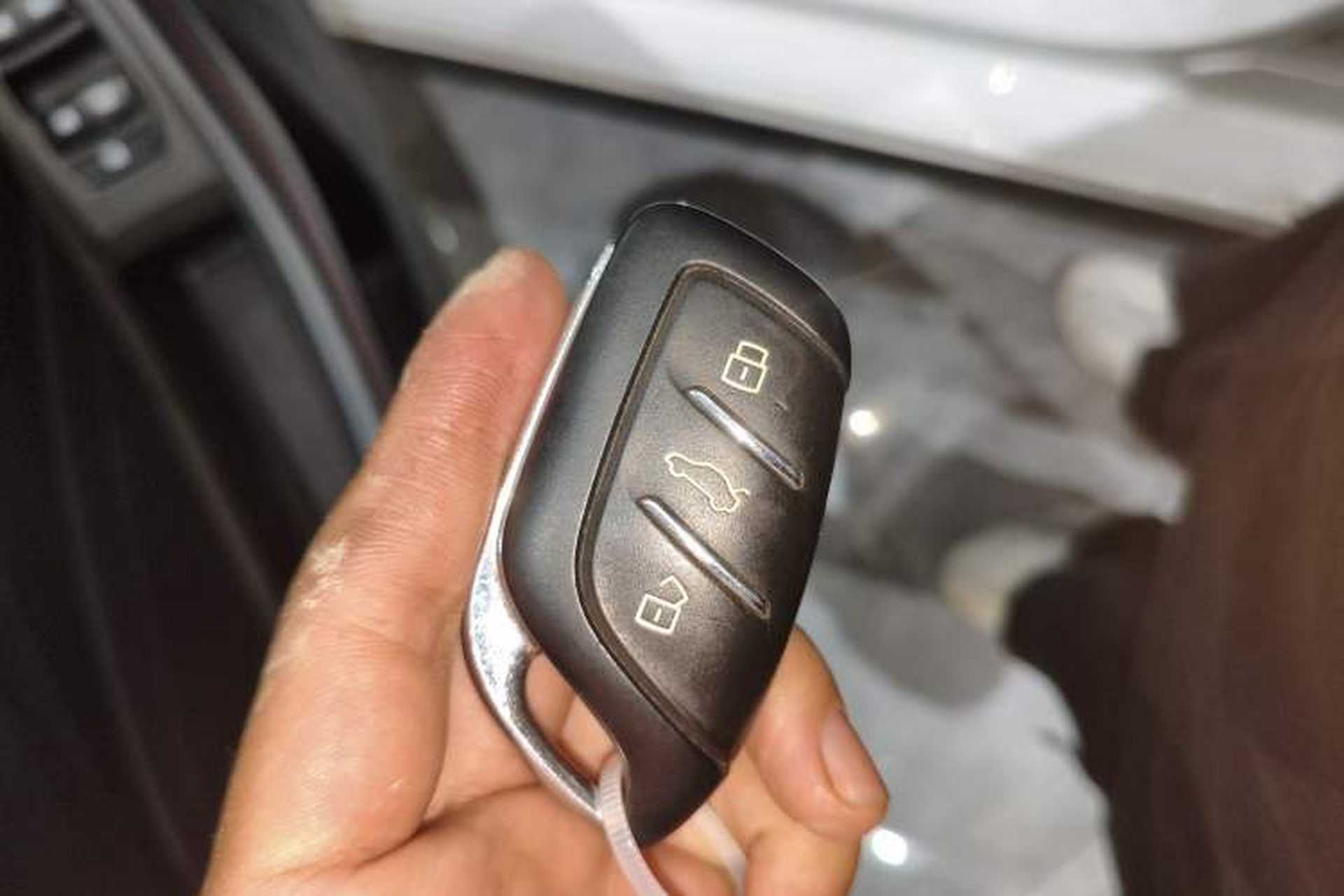 Used MG 5 2021 180 DVVT CVT Youth Luxury Edition Vehicle Key