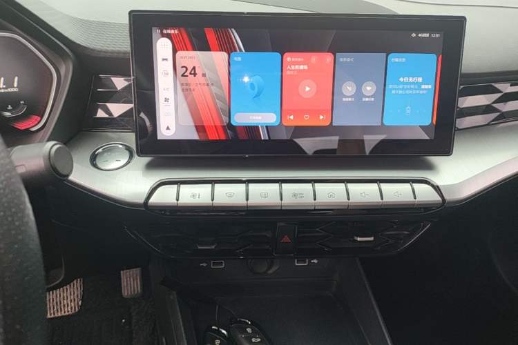 Used MG 5 2021 300TGI DCT Elegant Luxury Edition Audio And AC Panel