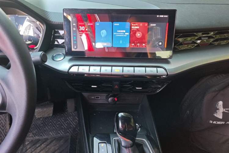 Used MG 5 2021 Revised Version 180 DVVT CVT Youth Luxury Edition Audio And AC Panel
