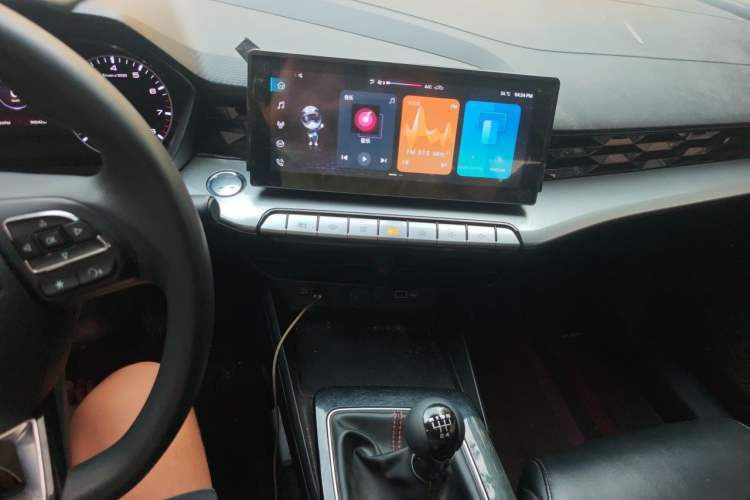 Used MG 5 2021 180 DVVT Manual Youth Luxury Edition Audio And AC Panel