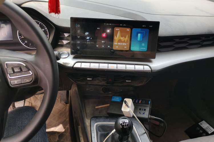 Used MG 5 2021 180 DVVT Manual Youth Style Edition Audio And AC Panel