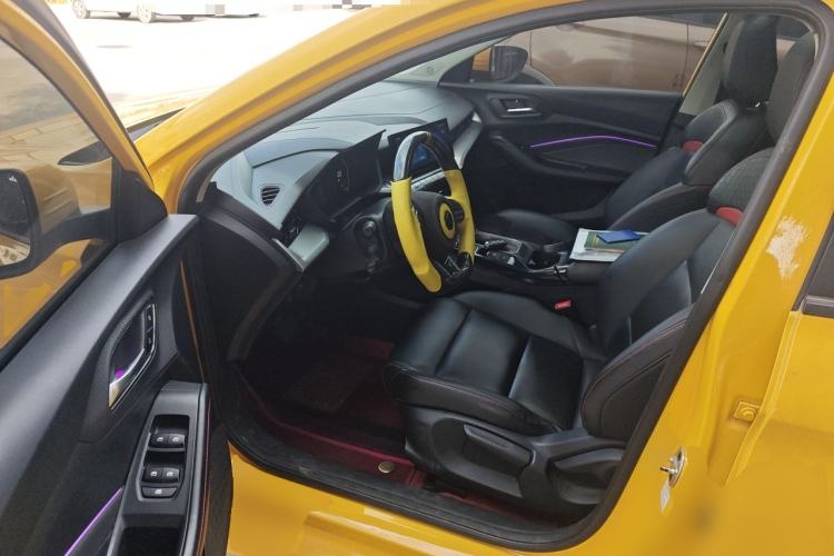 Used MG 5 2021 Revised Version 180 DVVT CVT Youth Luxury Edition Driver Seat