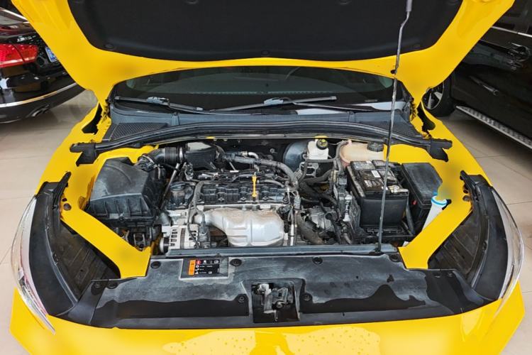 Used MG 5 2021 180 DVVT CVT Youthful Style Edition Engine Bay