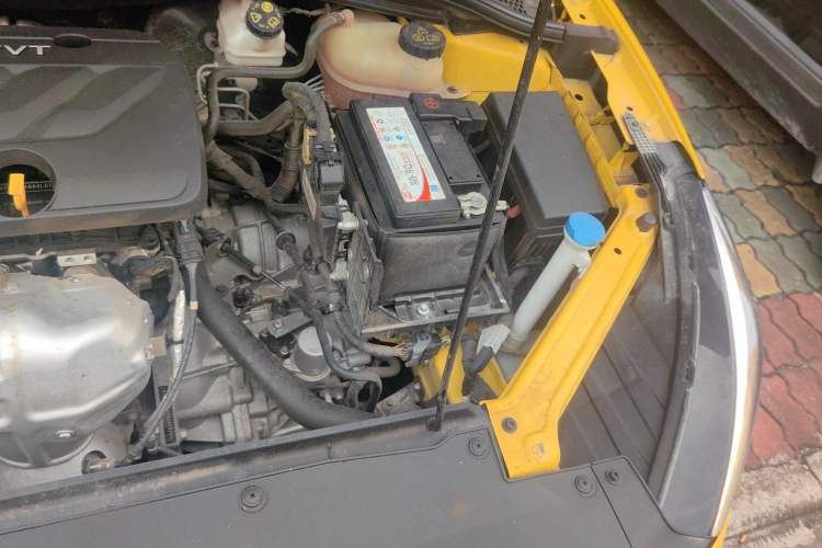 Used MG 5 2021 180 DVVT CVT Youth Luxury Edition Engine Bay Left