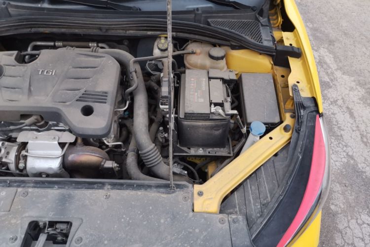 Used MG 5 2021 300TGI DCT Elegant Luxury Edition Engine Bay Left