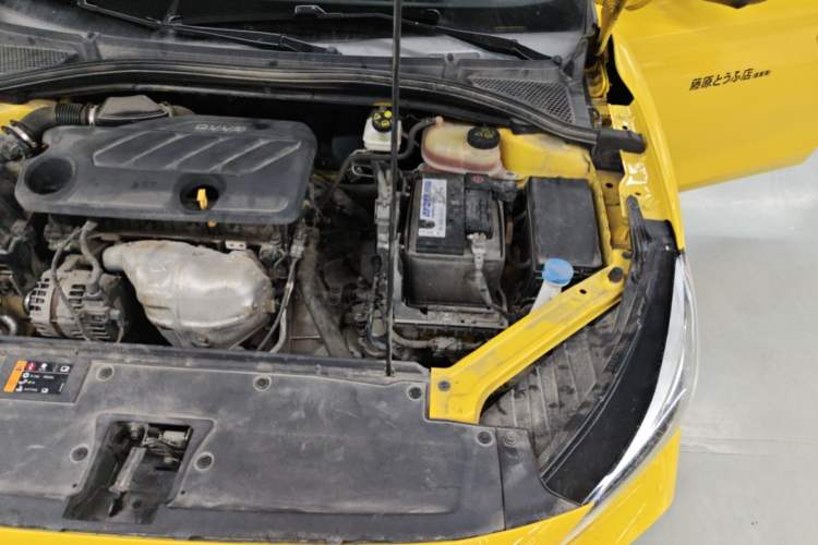 Used MG 5 2021 180 DVVT CVT Youth Luxury Edition Engine Bay Left