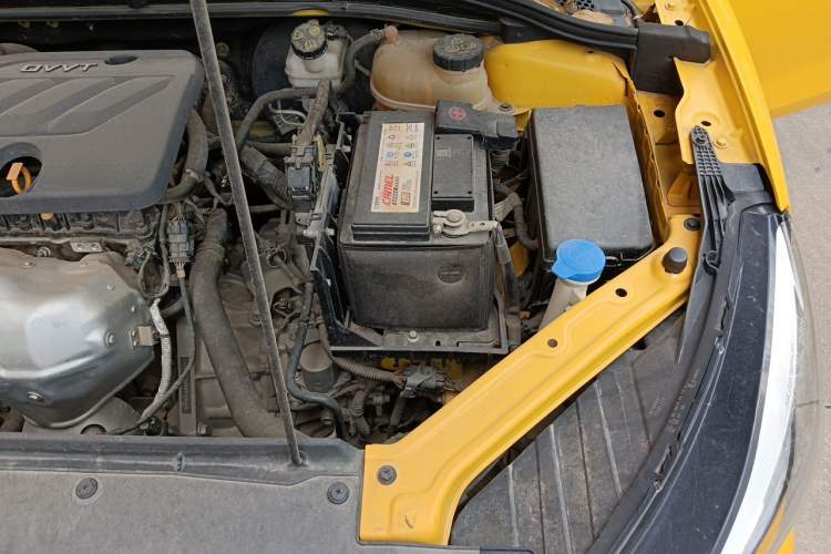 Used MG 5 2021 180 DVVT CVT Youth Luxury Edition Engine Bay Left