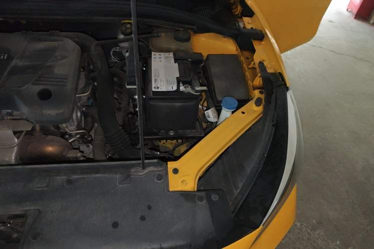 Used MG 5 2021 300TGI DCT Luxury Flagship Edition Engine Bay Left