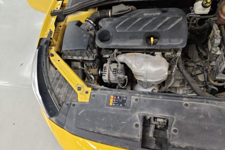 Used MG 5 2021 180 DVVT CVT Youth Luxury Edition Engine Bay Right