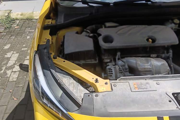 Used MG 5 2021 180 DVVT CVT Youth Luxury Edition Engine Bay Right