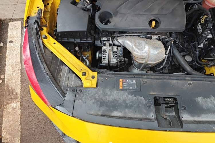 Used MG 5 2021 180 DVVT CVT Youth Luxury Edition Engine Bay Right