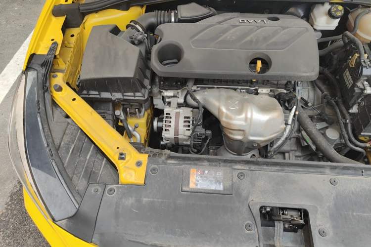 Used MG 5 2021 180 DVVT CVT Youth Luxury Edition Engine Bay Right