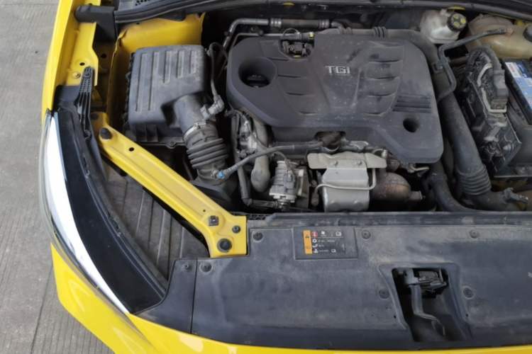 Used MG 5 2021 300TGI DCT Elegant Luxury Edition Engine Bay Right