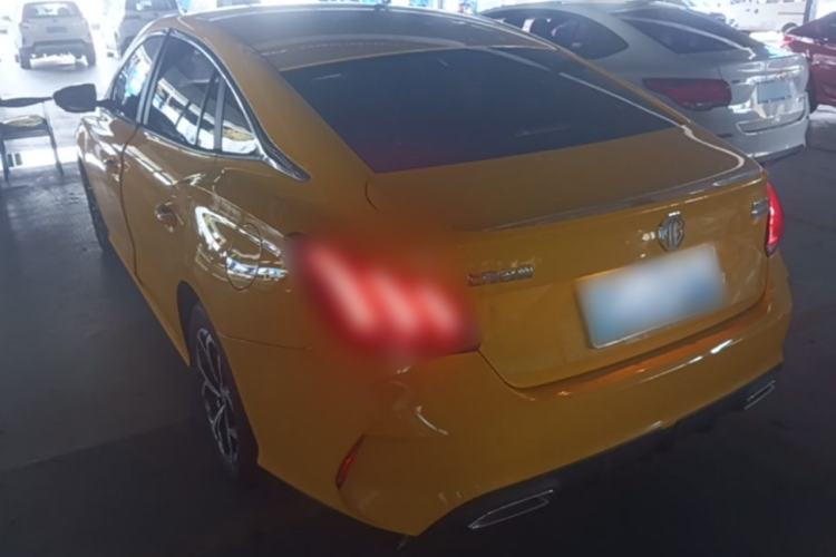 Used MG 5 2021 180 DVVT CVT Youth Luxury Edition Exterior 2