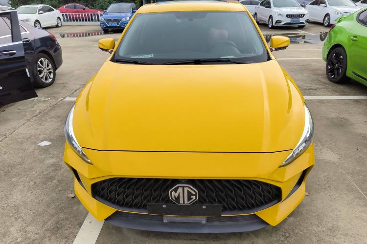 Used MG 5 2021 180 DVVT CVT Youth Luxury Edition Front