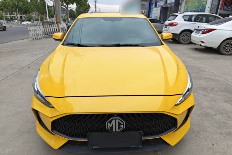 Used MG 5 2021 180 DVVT CVT Youth Luxury Edition Front