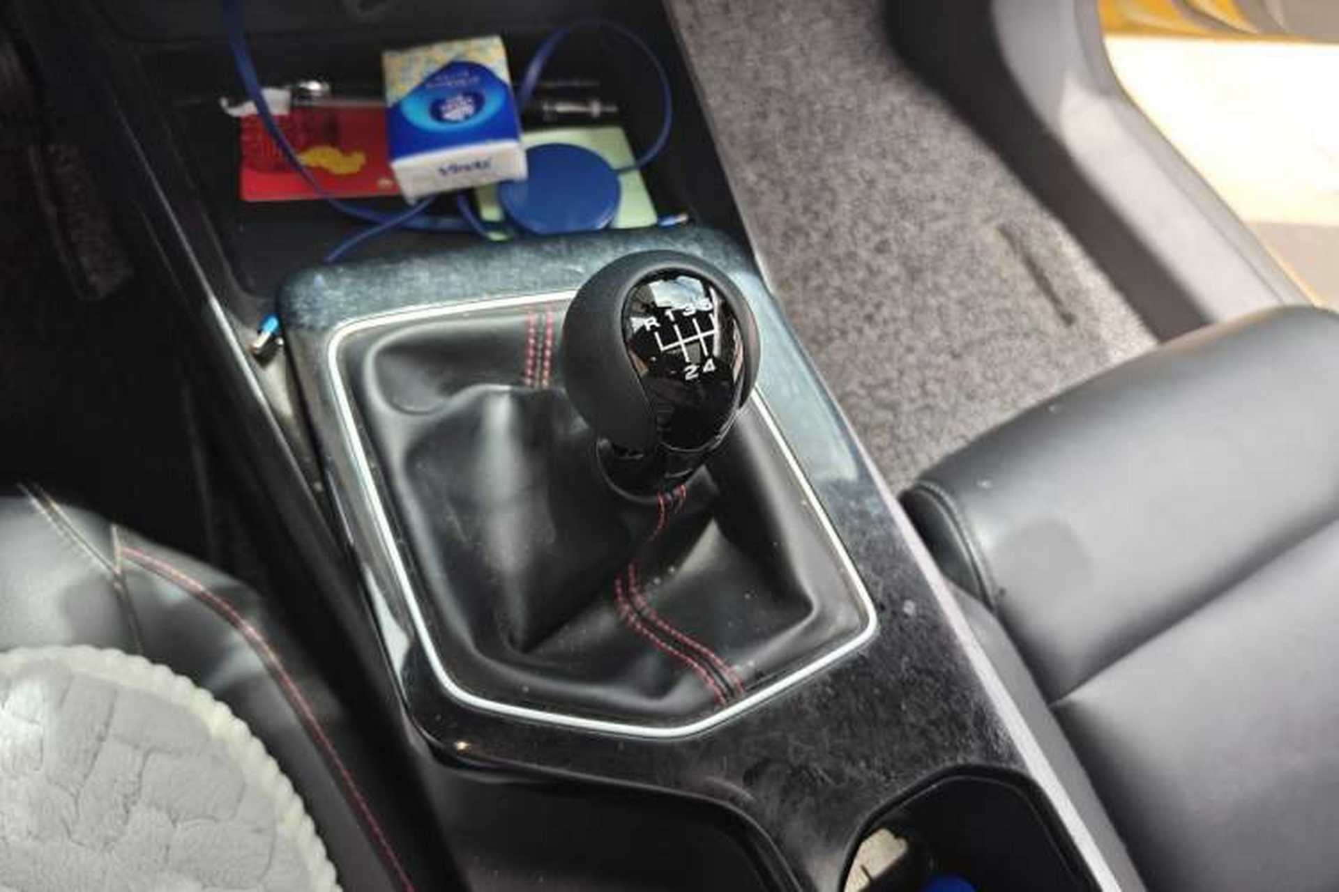 Used MG 5 2021 180 DVVT Manual Youth Luxury Edition Gear Lever