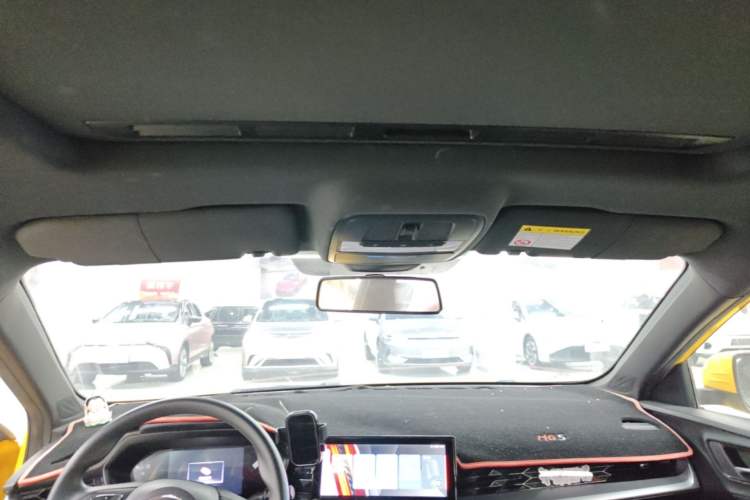 Used MG 5 2021 180 DVVT CVT Youth Luxury Edition Headliner