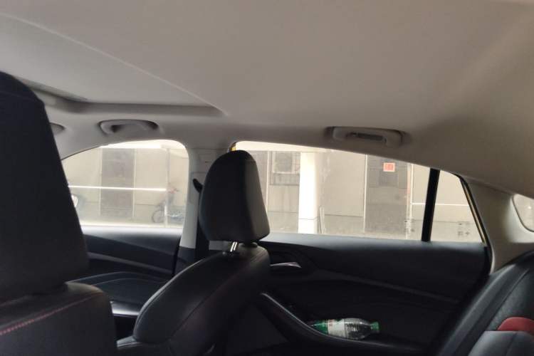 Used MG 5 2021 300TGI DCT Elegant Luxury Edition Headliner