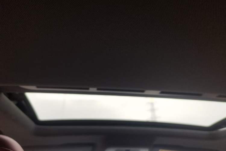 Used MG 5 2021 180 DVVT CVT Youth Luxury Edition Headliner