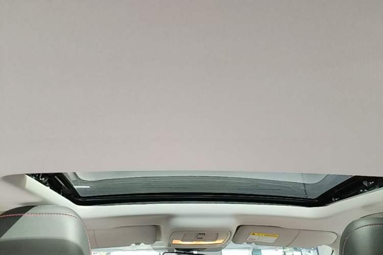 Used MG 5 2021 180 DVVT CVT Youth Luxury Edition Headliner